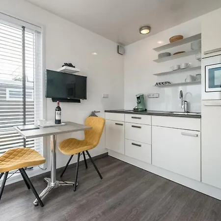 Botel House Boat Antigua