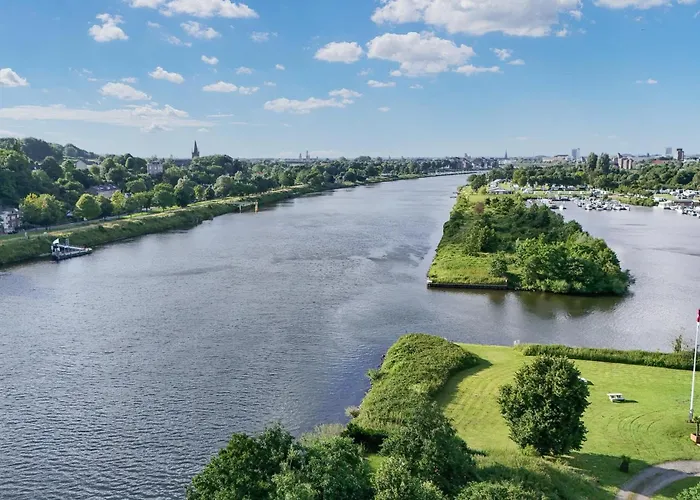 Botel House Boat Antigua 4*